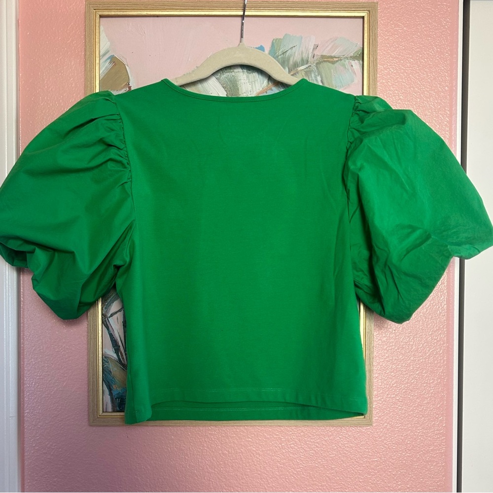 SOLD***Kelly green youthful chic playful cropped boxy dramatic puff sleeve - Picture 2 of 6